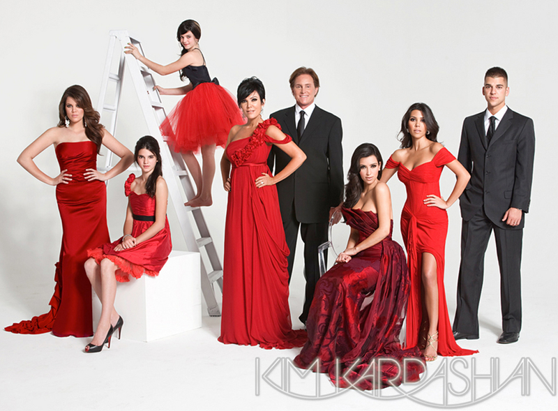 Illustration for article titled Vintage Kardashian Holiday Cards: Old Noses, Awkward Poses